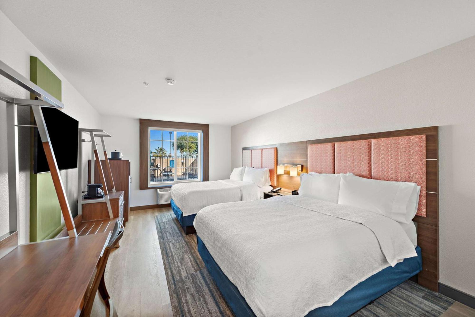 Hampton Inn By Hilton Calexico Exterior photo