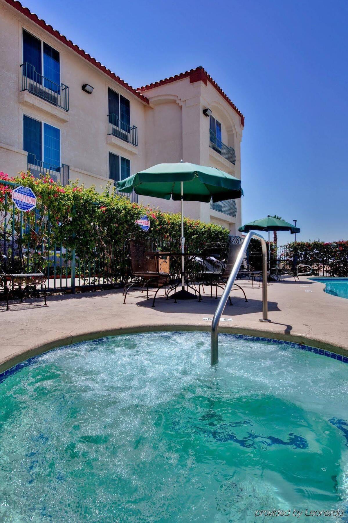 Hampton Inn By Hilton Calexico Exterior photo